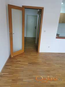 PRODAJEM GARSONJERU NA IDEALNOJ LOKACIJI